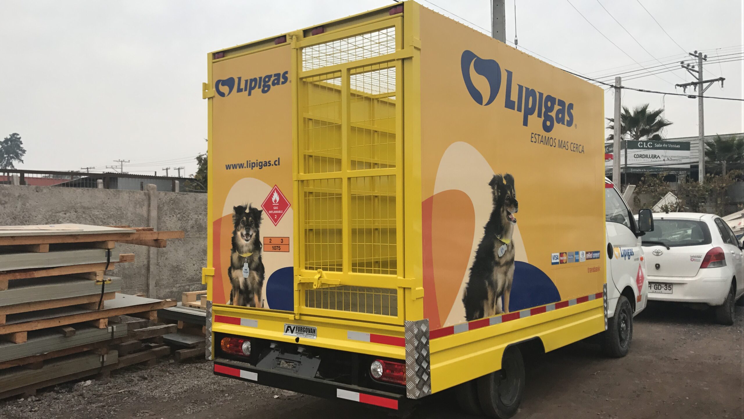 Carroceria para reparto de gas pequeño