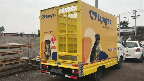Carroceria para reparto de gas pequeño